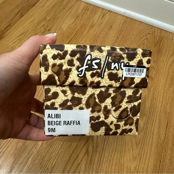 French Sole fs/ny Raffia Alibi Sandal Beige - Picture 3 of 3